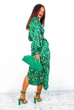 A Class Of Your Own - Green Blue Leopard Midi Dress 14 A Class Of Your Own - Green Blue Leopard Midi Dress -Deals Modashka Store AClassOfYourOwn GreenBlueLeopardMidiDress 5