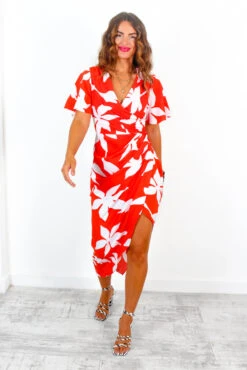 A Class Of Your Own - Red White Floral Print Midi Dress -Deals Modashka Store AClassOfYourOwn RedWhiteFloralPrintMidiDress 2