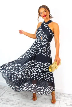 Artemis - Black Spot Pleated Maxi Dress 12 Artemis - Black Spot Pleated Maxi Dress -Deals Modashka Store Artemis BlackSpotPleatedMaxiDress 6