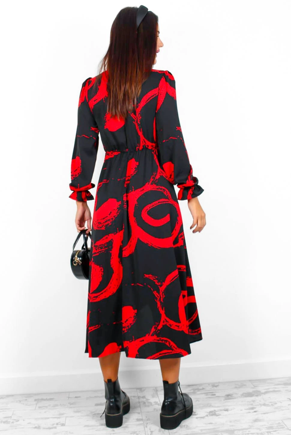 AX Paris Dont Tame Me - Black Red Brushstroke Midi Wrap Dress 5 AX Paris Dont Tame Me - Black Red Brushstroke Midi Wrap Dress - Image 3