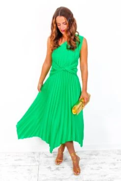 Dream Come True - Green One Shoulder Pleated Twist Waist Midi Dress 11 Dream Come True - Green One Shoulder Pleated Twist Waist Midi Dress -Deals Modashka Store DreamComeTrue GreenOneShoulderPleatedTwistWaistMidiDress 2