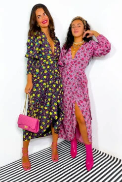 Glamorous Drive Em Wild - Black Multi Rose Midi Wrap Dress -Deals Modashka Store Drive Em Wild Black Multi Rose Midi Wrap Dress and Drive Em Wild Pink Multi Rose Midi Wrap Dress f2cff706 f59b 434e 8b97 9bd195cc5ff9