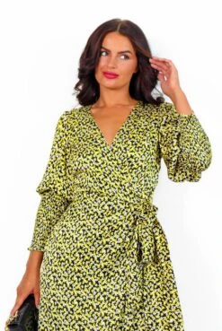 Glamorous Drive Em Wild - Black Yellow Flower Midi Wrap Dress -Deals Modashka Store DriveEmWild BlackYellowFlowerMidiWrapDress5