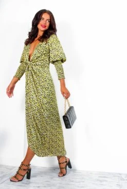 Glamorous Drive Em Wild - Black Yellow Flower Midi Wrap Dress -Deals Modashka Store DriveEmWild BlackYellowFlowerMidiWrapDress8