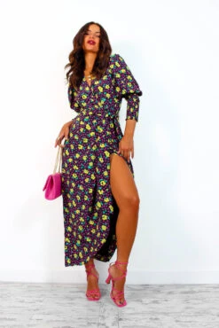 Glamorous Drive Em Wild - Black Multi Rose Midi Wrap Dress -Deals Modashka Store Drive EmWild BlackMultiRoseMidiWrapDress8