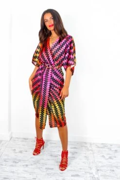 Finders Keepers - Black Multi Aztec Print Midi Dress -Deals Modashka Store FindersKeepers BlackMultiAztecPrintMidiDress5