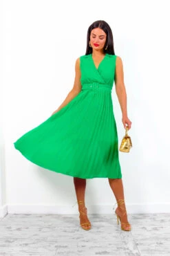 Midsummer Love - Green Pleated Midi Dress -Deals Modashka Store MidsummerLove GreenPleatedMidiDress2